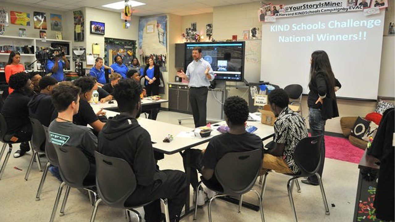 With deadline near, 7 seeking Duval schools' superintendent job, with 2